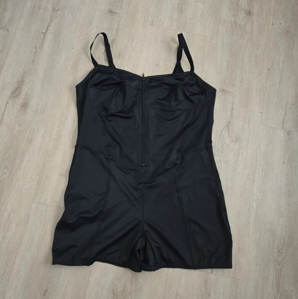 Skims Glam Onsie in Onyx Black Size 3X NWOT - Picture 7 of 15